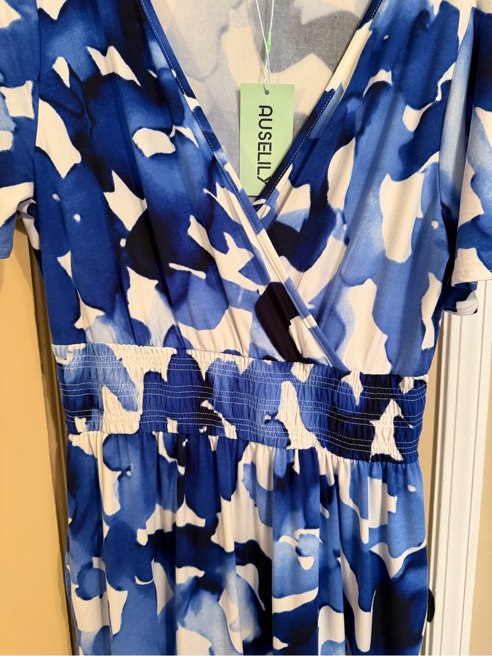 Blue & White Abstract Print Wrap-Style Maxi Dress - Picture 3 of 10